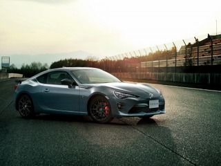 トヨタ 86、ハンドリング向上…ステアリング支持剛性強化やサスペンション再チューニング 画像