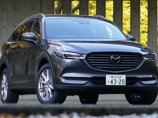 【マツダ CX-8 試乗】「時代を読んだ」最上級快適トランスポーター…島崎七生人 画像