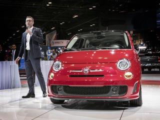 フィアット 500 の2018年型は全車ターボ搭載…シカゴモーターショー2018 画像