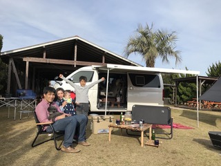 キャンピングカーとペットは親和性が高い 日本RV協会調査 画像