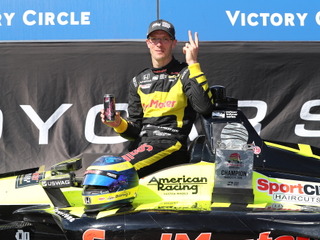 【INDYCAR 第1戦】ブルデーが2年連続開幕ウイン、ホンダ勢トップ6独占…琢磨は不運遭遇で12位 画像