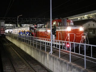 福島交通の1000系2次車は3月14日に登場…床が緑になったレトロ仕様に 画像