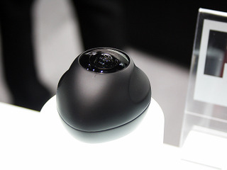 小型360度ドラレコや電動スーパーチャージャーに注目集まるHKS…人とくるまのテクノロジー2018 画像
