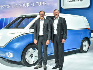 VWの次世代EV『I.D.』に商用車、航続550km以上…ハノーバーモーターショー2018 画像