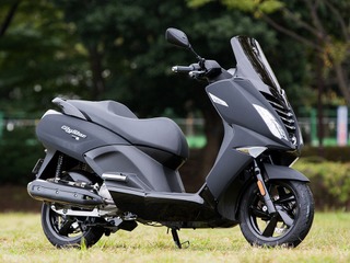 【プジョー シティスター125 試乗】走りとこだわりにフランス車の「粋」を感じる…佐川健太郎 画像