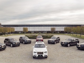 ロールスロイス初のSUV『カリナン』がラインオフ…日本は2019年から納車を開始 画像
