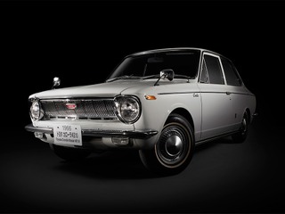 日本自動車殿堂、歴史遺産車に日野アンダーフロアーエンヂンバス BD10型、カローラ、ホンダ CB750 FOURを選定 画像