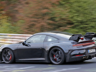 ニュル記録6分台めざす…ポルシェ 911GT3 次期型、新開発ウイングの戦闘力は 画像