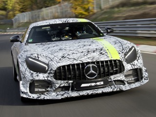 メルセデスAMG GT R に新たな頂点、「プロ」…ロサンゼルスモーターショー2018で発表へ 画像