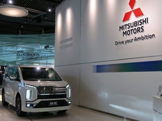 【三菱 デリカD:5 新型】新グレード「アーバンギア」は「ローデスト」と違うのか? 画像