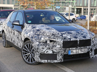 BMW 1シリーズ 次期型、FFプラットフォーム採用で走りはどう変わる? 画像