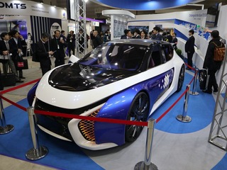 新素材をフル活用した未来カーを東洋紡が提案…オートモーティブワールド2019 画像
