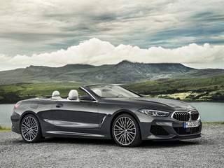 BMW 8シリーズ 新型、カブリオレを発売 1838万円 画像