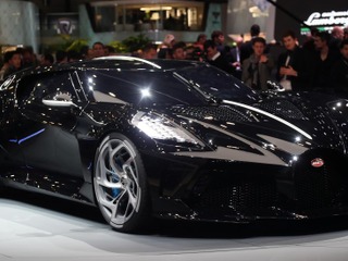ブガッティが世界一高価な自動車、1100万ユーロの究極ワンオフ…ジュネーブモーターショー2019 画像