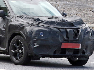 日産 ジューク 次期型、発表は9月か…あの“顔”はどうなる? 画像