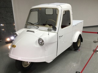ダイハツが「軽自動車の進化」を展示、ミゼット から ハイゼット まで 画像
