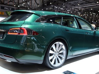 テスラ モデルS がシューティングブレークに、10万6953ユーロから…ジュネーブモーターショー2019 画像