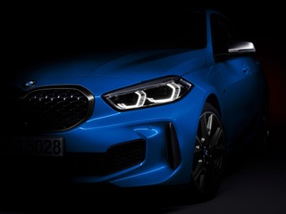 BMW 1シリーズ 新型、納車は2019年内に開始へ…ティザーイメージ 画像