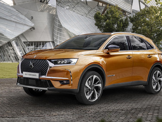 DS 7クロスバック、自動駐車支援機能を搭載 CセグメントSUV初 画像
