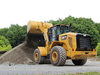 キャタピラー、バラ荷材向け「Cat 950 GC ホイールローダ」発売へ 画像