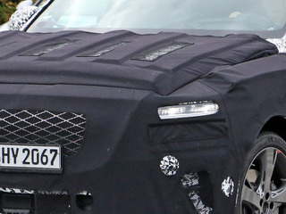 ジェネシス初のSUV、レクサス RX を狙い撃ち!? 「GV80」プロトタイプを目撃 画像