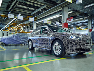 BMWの次世代EV『iNEXT』、最新プロトタイプの画像 2021年から生産へ 画像