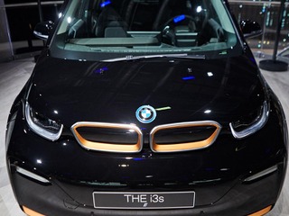 BMW i3 に世界限定1000台の「エディション・ロードスタイル」…フランクフルトモーターショー2019 画像