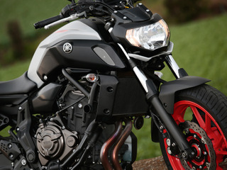 【浦島ライダーの2輪体験記】ヤマハ MT-07 は素のスポーツバイクの魅力を再認識させてくれる 画像