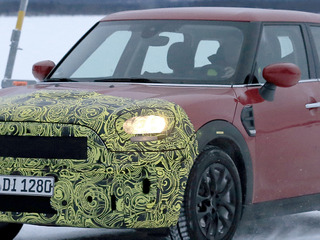 MINI クロスオーバー がイメチェン!改良新型はここが進化する 画像