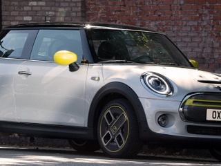 2020ワールドアーバンカーオブザイヤーの第2次選考5車種 MINIのEVが残る 画像