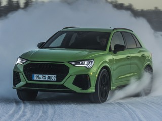 アウディ Q3 新型に最強モデル、400馬力の「RS」…欧州発売 画像