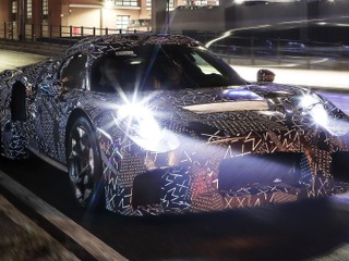 マセラティの新型スーパーカー、車名は『MC20』に決定…5月発表へ 画像