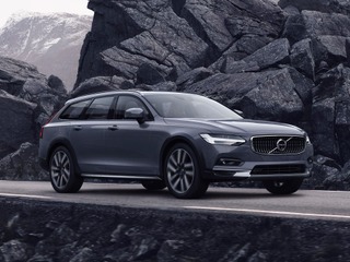ボルボ V90 と V90 クロスカントリー に改良新型、48Vマイルドハイブリッド設定…欧州発表 画像