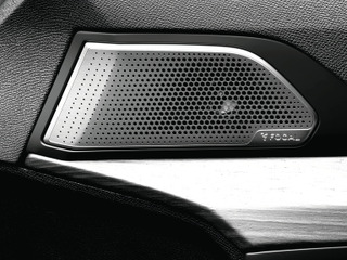プジョー 2008 新型、FOCALのプレミアムHi-Fiサウンドシステムを純正採用 画像