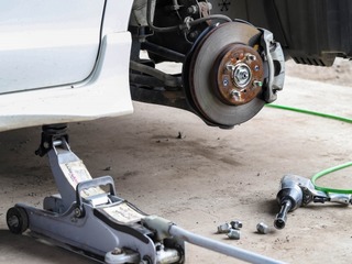 「誇りをもって業務に」自動車整備工場向けに自販連と日整連が声明 コロナ緊急事態で 画像