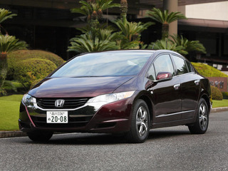 ホンダ、新型燃料電池車を11月販売開始 画像