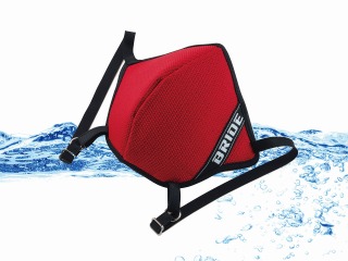 スポーツシート生地を活用したブリッドオリジナルマスク、新色レッド発売 画像