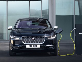 ジャガーのEV『I-PACE』に改良新型、内外装をアップデート…受注を欧州で開始 画像