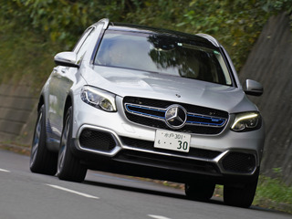 【メルセデスベンツ GLC F-CELL 新型試乗】世界初「燃料電池PHEV」を『EQC』と乗り比べてみた…中村孝仁 画像