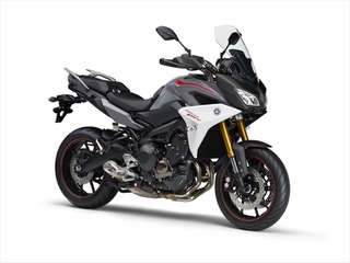 ヤマハ トレーサー900GT など、ブレーキランプが消えなくなるおそれ リコール 画像
