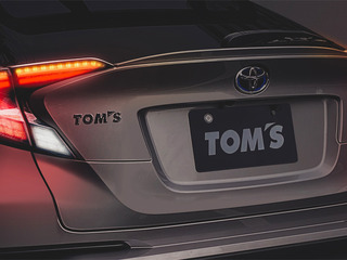 トヨタ C-HR 用LEDテールランプ・シーケンシャル、トムスが発売 画像