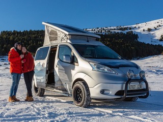 EVで冬のキャンプ、e-NV200 ベースで 欧州日産が提案 画像