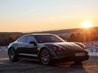 「911じゃないポルシェ」を楽しもう---928は黒歴史だって? 画像