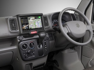パイオニア、スズキ エブリイ用8型カーナビ取付キットを発売 画像