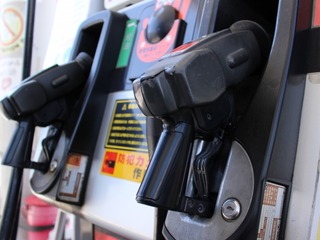 ガソリン価格高止まり、レギュラーは前週比0.1円高の150.4円 画像