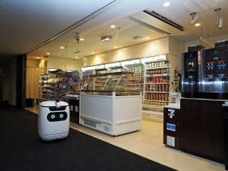 自律走行型配送ロボットがコンビニから屋内配送 セブン-イレブンなど3社が実証実験 画像