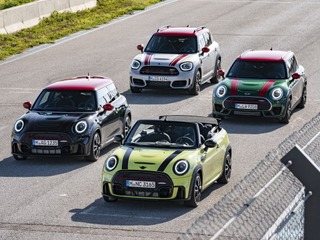 MINIに高性能な「JCW」、最新ラインナップが欧州で完成…4車種に設定 画像