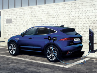 ジャガー2021年モデルのパワートレインはEV、PHEV、MHEV…抜けているのは? 画像