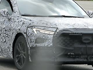 車名はどうなる?フォード モンデオ 後継モデル、プロト車両を初スクープ 画像