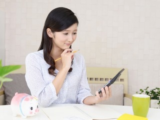 ボーナス、出たあ? 自動車は1割以上のマイナス 経団連調べ 画像